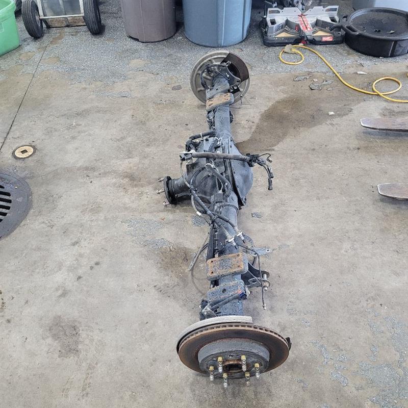 2019 SIERRA150 REAR AXLE GU5 3.23 9.75" G80 69K 25085 - image 5