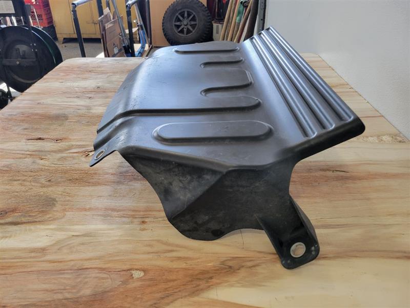 2019 SIERRA150 23385004 OEM AT4 SKID PLATE 25087 - image 8