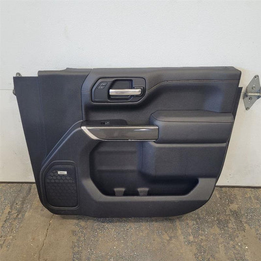 2019 SIERRA150 FRONT RH AT4 DOOR PANEL TRIM 25117 - image 1