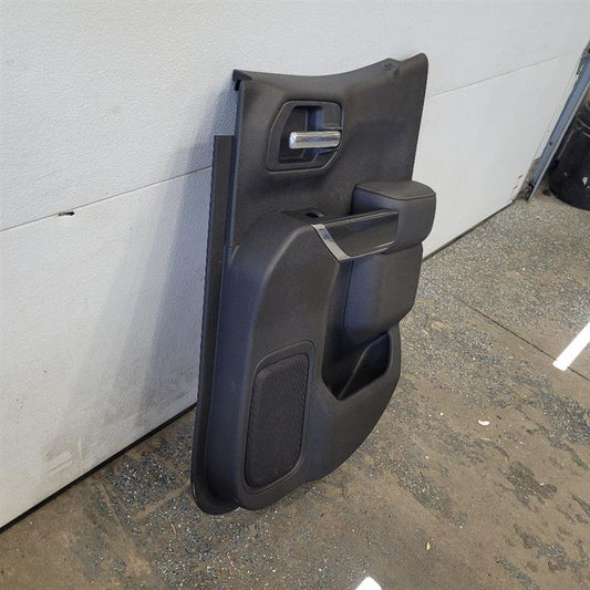2019 SIERRA150 RH REAR DOOR TRIM PANEL DOUBLE CAB 25123 - image 2