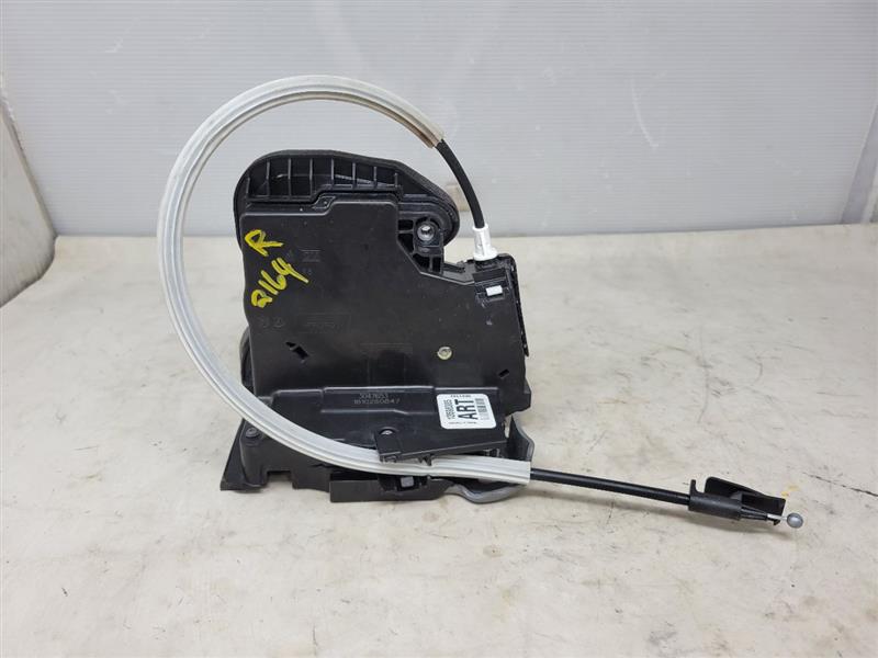 2019 SIERRA150 RH REAR DOOR LATCH LOCK ACTUATOR 25149 - image 5