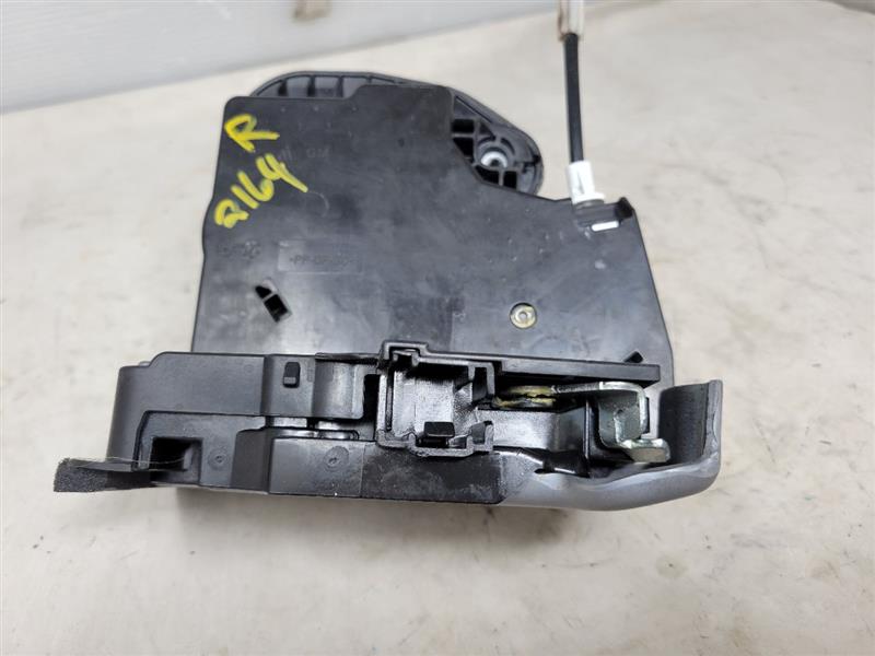 2019 SIERRA150 RH REAR DOOR LATCH LOCK ACTUATOR 25149 - image 9