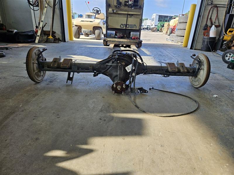 2019 SIERRA150 REAR AXLE 9.75 RG 3.23 GU5 G80 40K 25155 - image 1