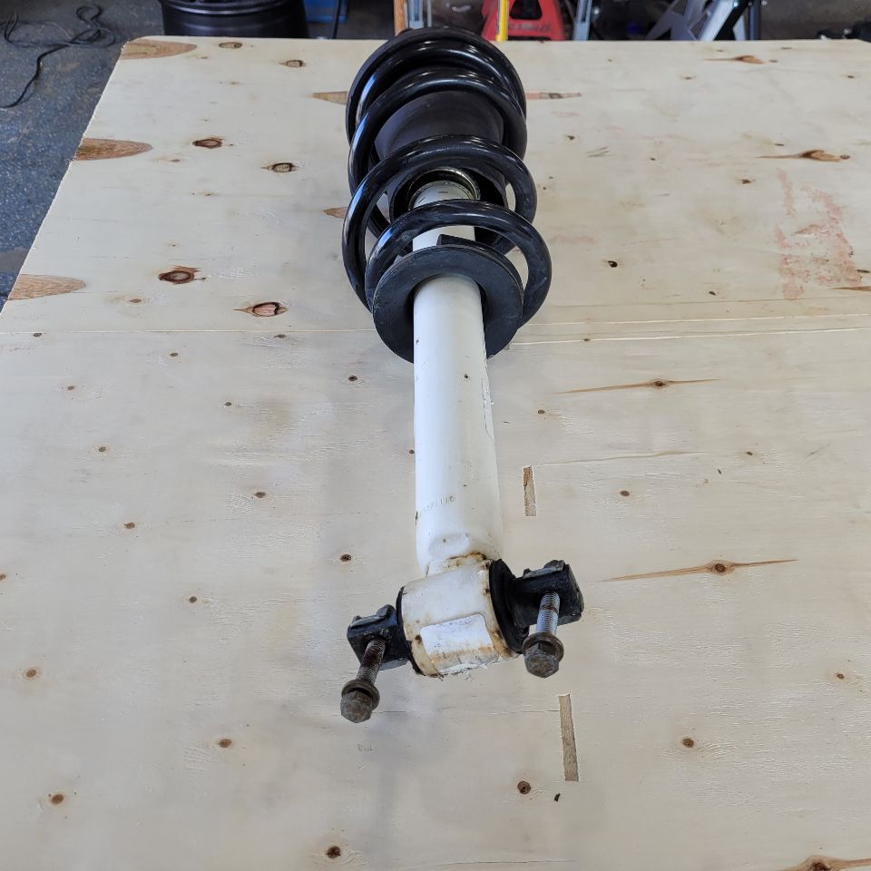 2019 SIERRA150 FRONT STRUT Z7X 2" LIFT 84535455 40K 25176 - image 2