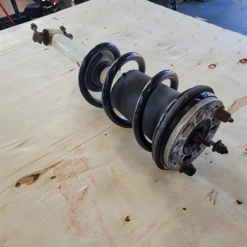 2019 SIERRA150 FRONT STRUT Z7X 2" LIFT 84535455 40K 25176 - image 9