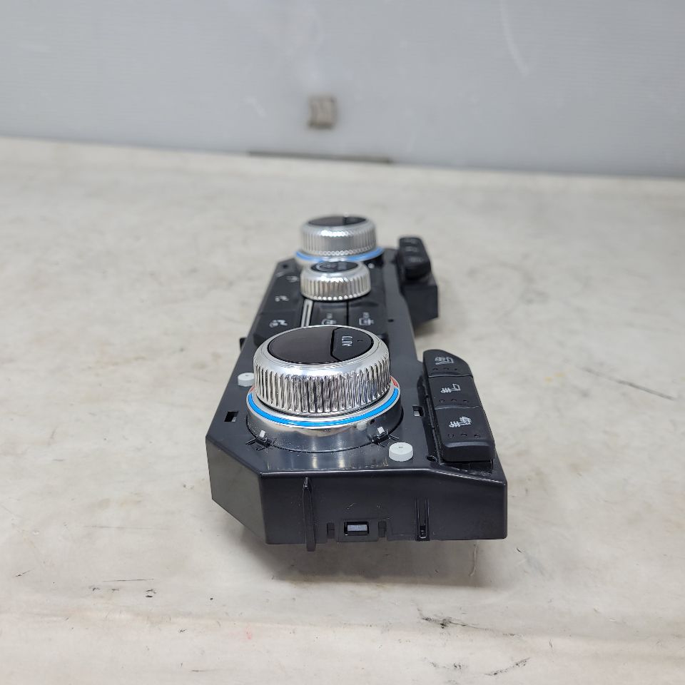 2019 SIERRA150 CLIMATE TEMP CONTROL SWITCH 84499508 25208 - image 3