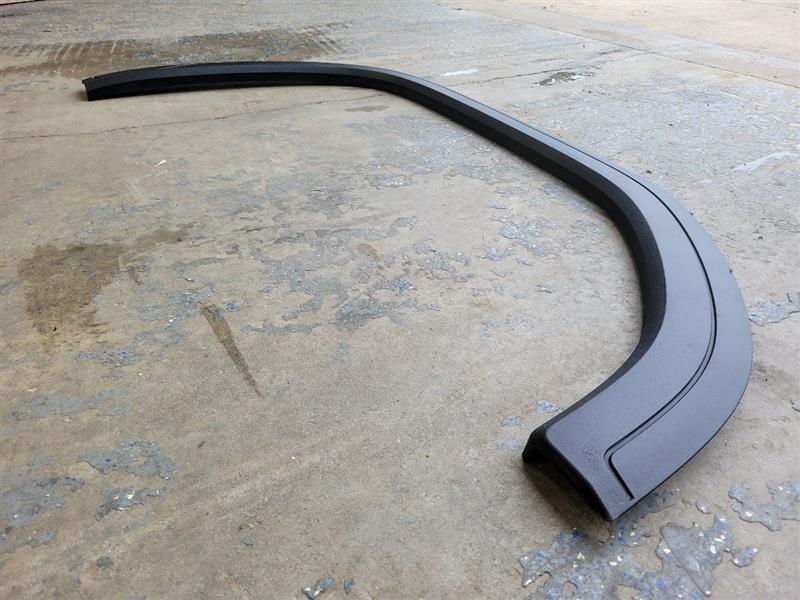 2019 SIERRA150 OEM RH FENDER FLARE ONLY 84492974 25219 - image 5