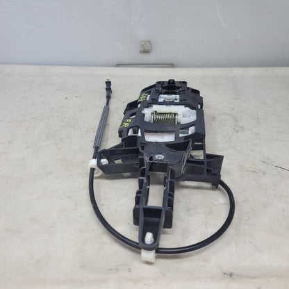 2019 SIERRA150 FRONT RH OUTER DOOR HANDLE & BRACKET 25229 - image 5