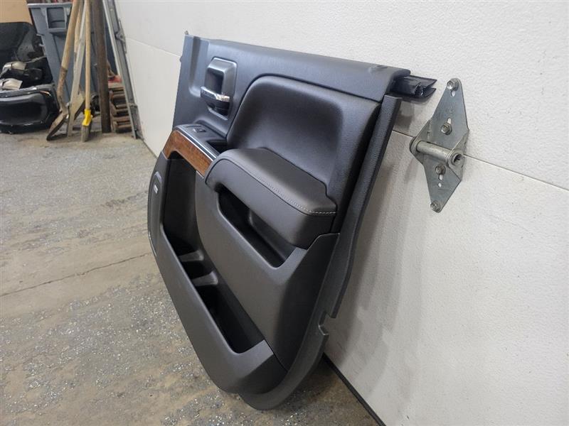 2017 SILVRDO15 RH FRONT HIGH COUNTRY DOOR PANEL 25240 - image 2