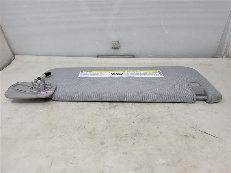 2017 SILVRDO15 LH DRIVER SUN VISOR LIGHTED GREY 25259 - image 8