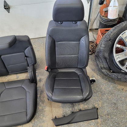 2019 SIERRA150 BLACK LEATHER FRONT REAR SEATS HEATE 25316 - image 4