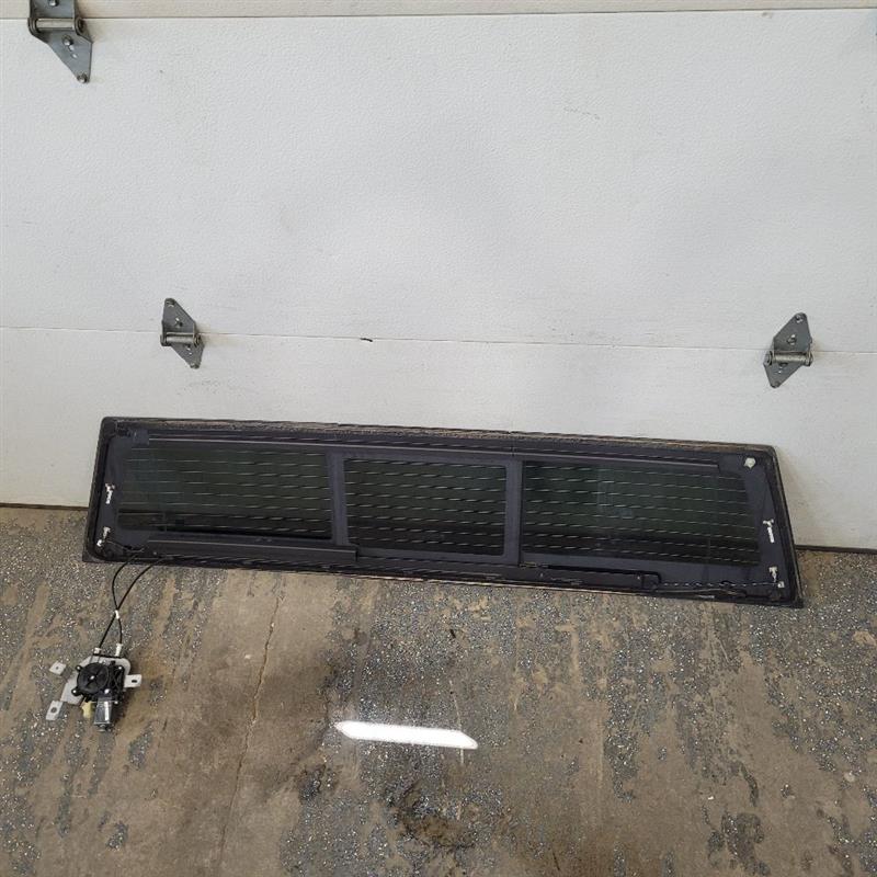 2019 SIERRA150 OEM POWER SLIDING GLASS WITH MOTOR 25317 - image 9