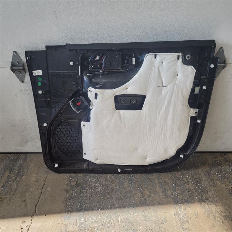 2019 SIERRA150 LH DRIVER FRONT DOOR PANEL TRIM SLT 25358 - image 5