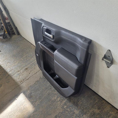 2019 SIERRA150 RH FRONT DOOR PANEL TRIM SLT 25359 - image 4