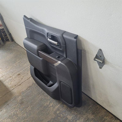 2019 SIERRA150 LH CREW CAB REAR DOOR TRIM PANEL SLT 25361 - image 4