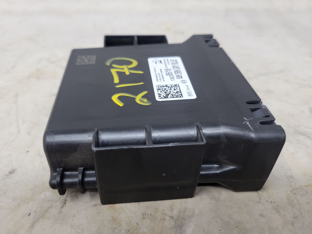 2019 SIERRA150 SERIAL DATA NETWORK GATEWAY MODULE 25377 - image 5