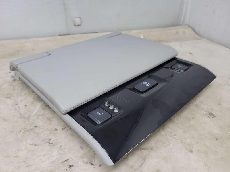 2019 ESCALAESV 2ND ROW OVERHEAD VIDEO ENTERTAINMENT 253 - image 2