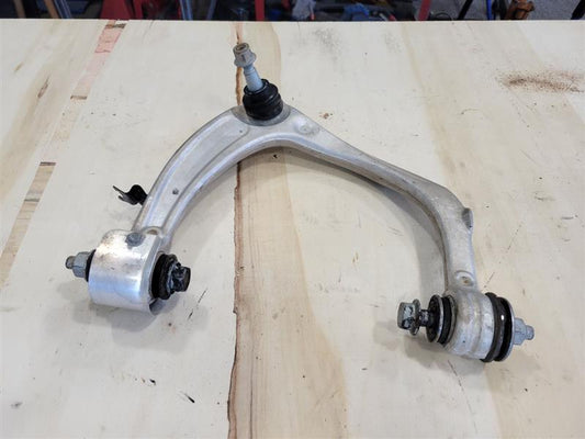 2019 SIERRA150 RH UPPER CONTROL ARM 55K 84437972 25402 - image 1