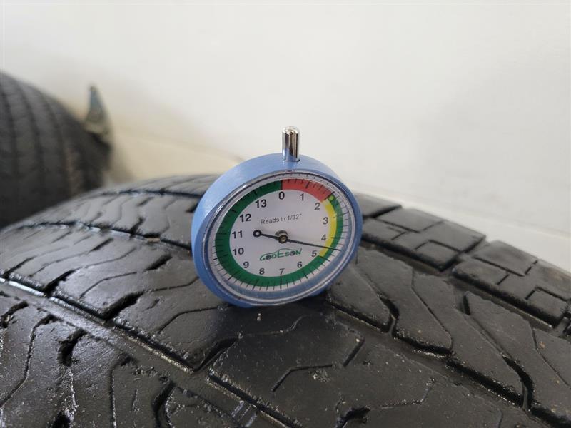 2019 SIERRA 20" NZM WHEELS BRIDGESTONE 275/60R20 25415 - image 1