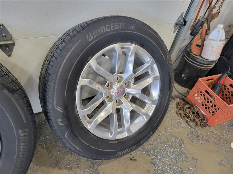 2019 SIERRA 20" NZM WHEELS BRIDGESTONE 275/60R20 25415 - image 2
