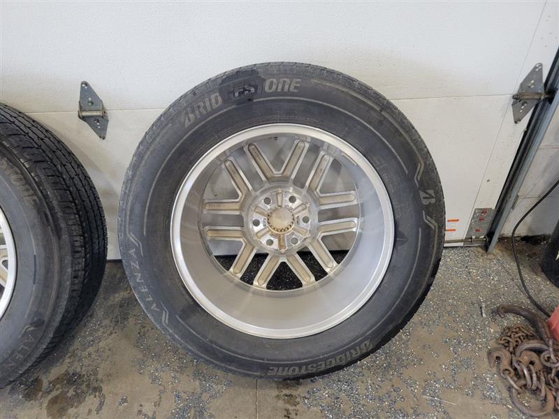 2019 SIERRA 20" NZM WHEELS BRIDGESTONE 275/60R20 25415 - image 5