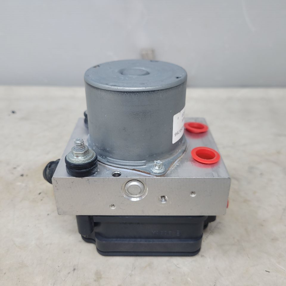 2017 CAMARO ABS BRAKE PUMP & MODULE 43K 84154732 25493 - image 5