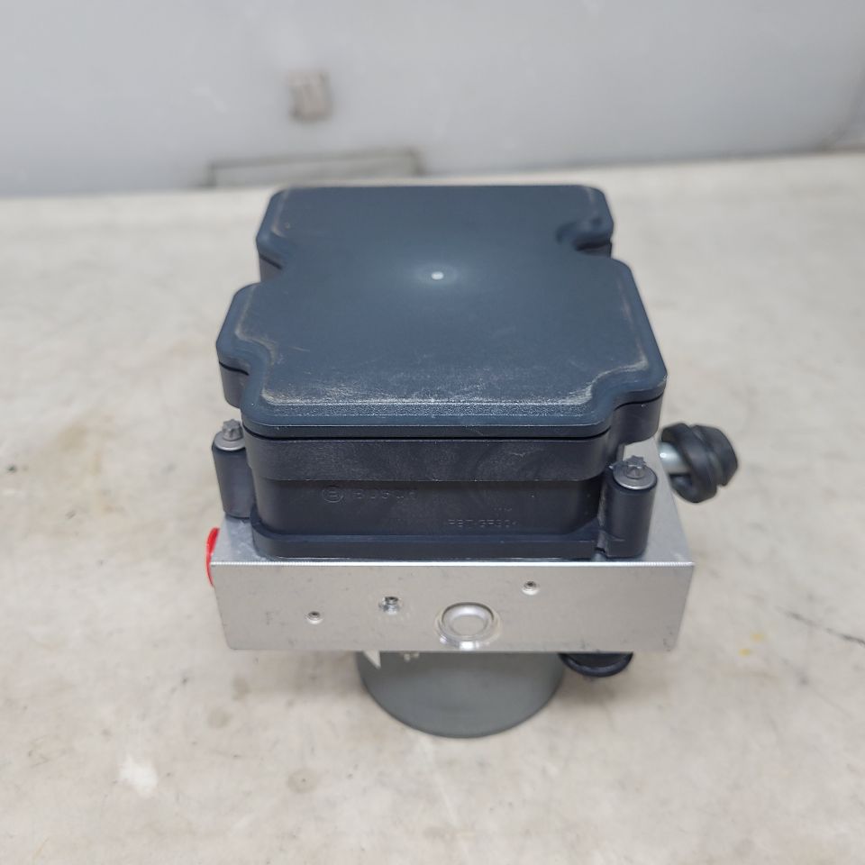 2017 CAMARO ABS BRAKE PUMP & MODULE 43K 84154732 25493 - image 10