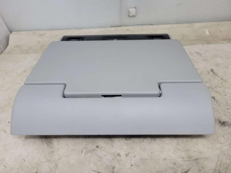 2019 ESCALAESV 3RD ROW OVERHEAD VIDEO ENTERTAINMENT 254 - image 4
