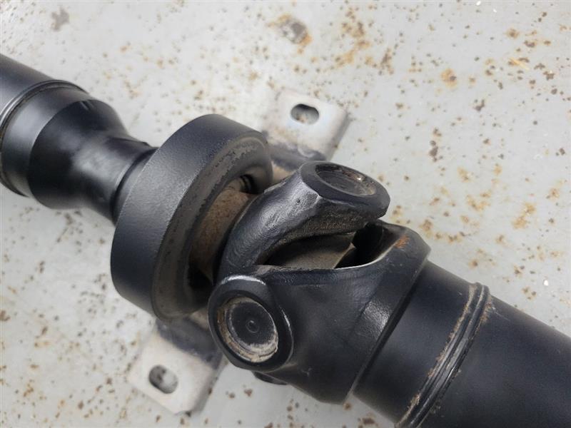 2017 CAMARO REAR DRIVE SHAFT, SS, MANUAL TRANSMI 25517 - image 8