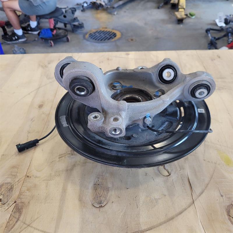 2017 CAMARO SS 1LE RH REAR SPINDLE & HUB 43K 25534 - image 3