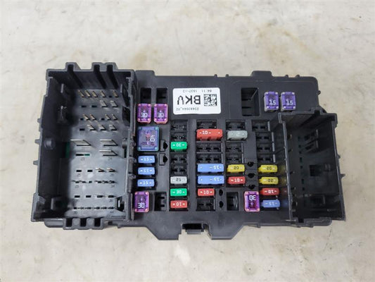 2017 SILVRDO15 RH DASH FUSE JUNCTION BOX 23443944 25569 - image 1
