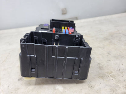 2017 SILVRDO15 RH DASH FUSE JUNCTION BOX 23443944 25569 - image 3