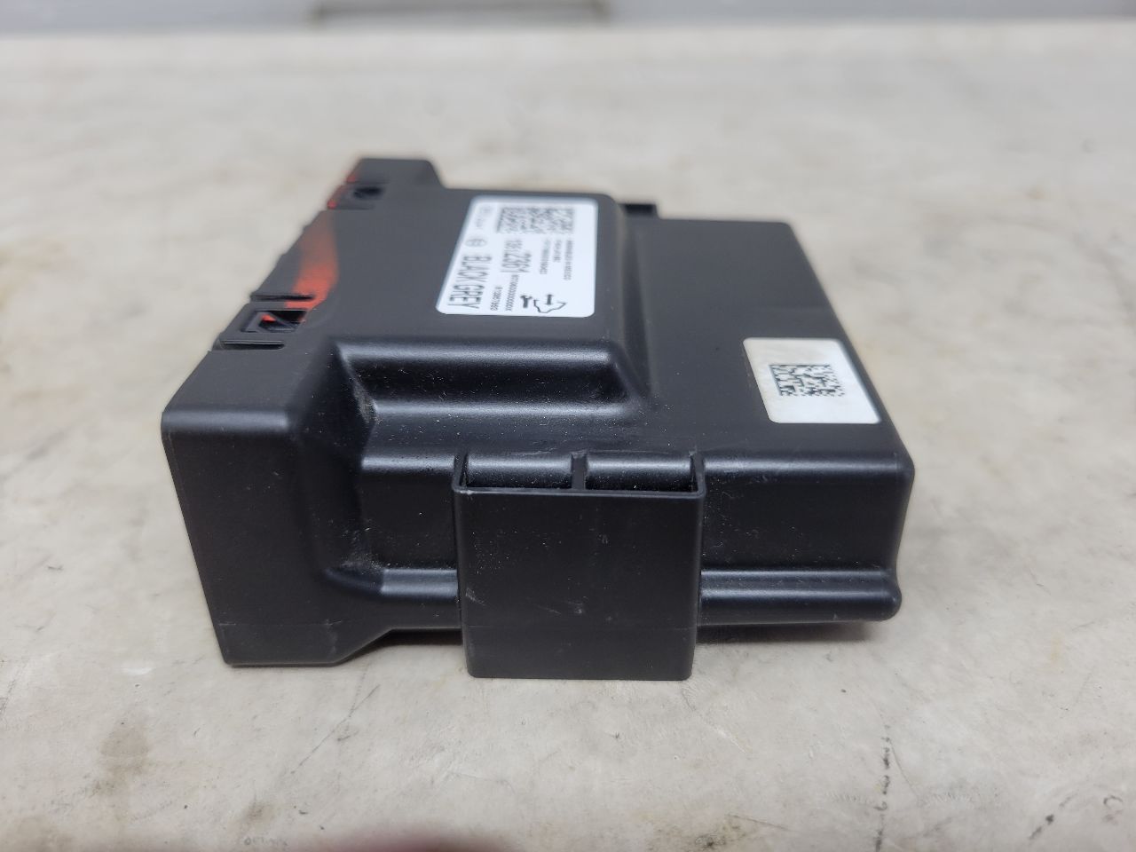 2017 SILVRDO15 SERIAL DATA NETWORK GATEWAY 13512361 25615 - image 3