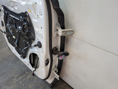 2019 ESCALADE LH ABALONE WHITE SMALL CHIP ON EDGE 25645 - image 12