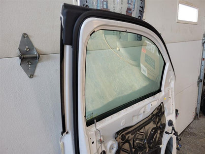 2019 ESCALADE LH ABALONE WHITE SMALL CHIP ON EDGE 25645 - image 14