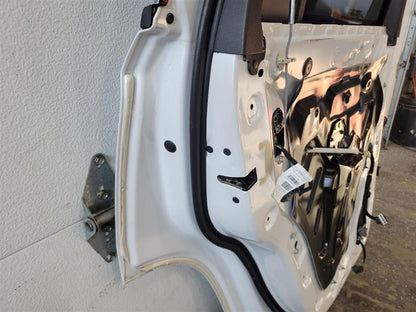 2019 ESCALADE LH REAR DOOR ABALONE WHITE 140X 25646 - image 11