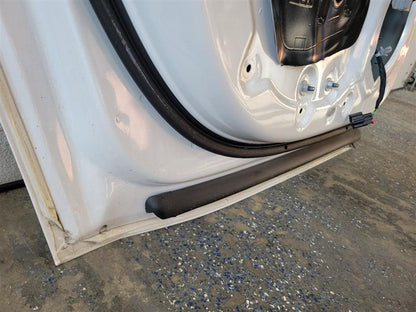 2019 ESCALADE LH REAR DOOR ABALONE WHITE 140X 25646 - image 15