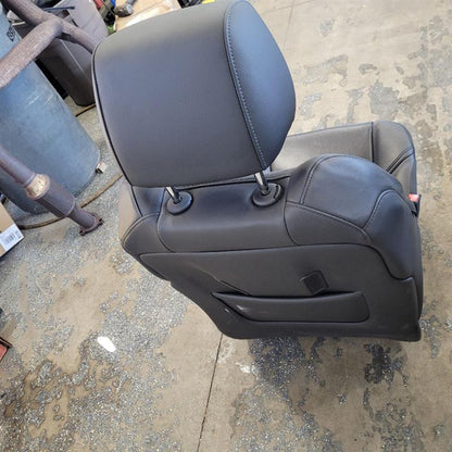 2019 ESCALADE FRONT SEATS PAIR BLACK LEATHER 48K 25663 - image 11