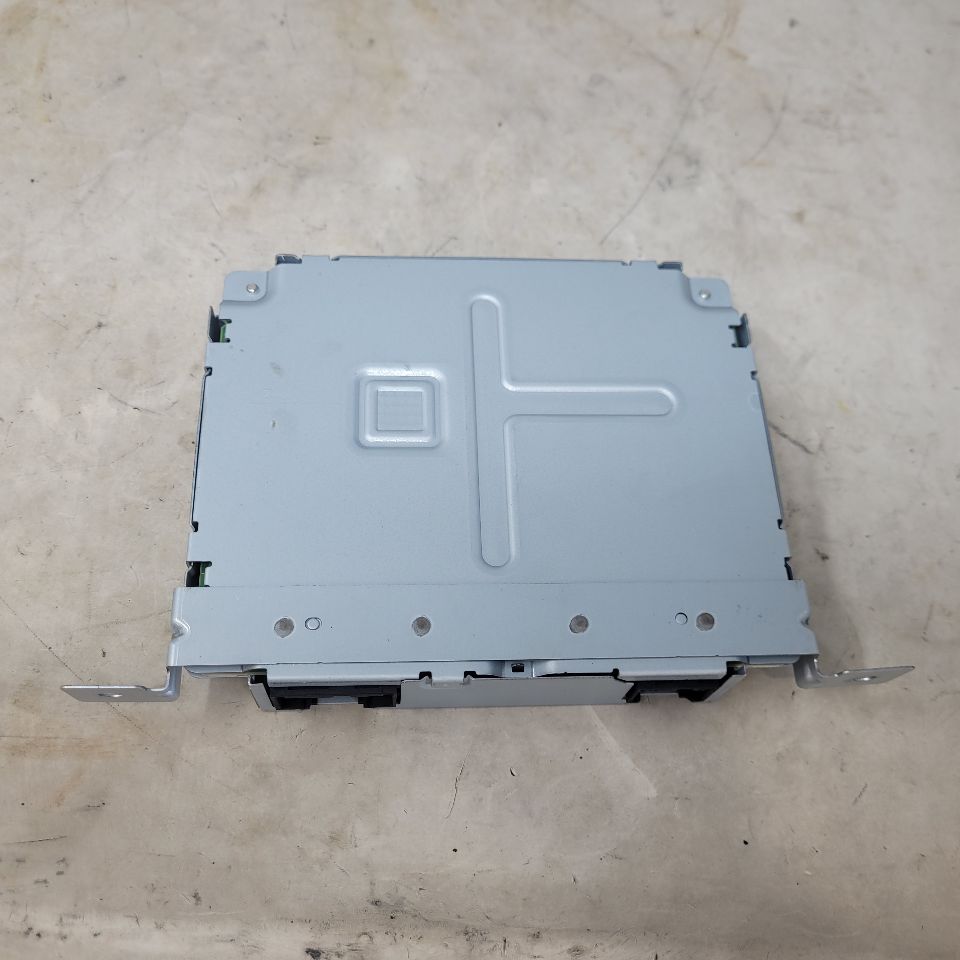 2019 ESCALADE 360 VIDEO CAMERA MODULE 84458569 25679 - image 4
