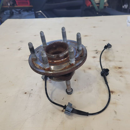 2019 ESCALADE OEM FRONT HUB 2WD RWD 48K MILES 25695 - image 7