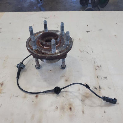 2019 ESCALADE OEM FRONT HUB 2WD RWD 48K MILES 25695 - image 15