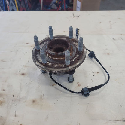 2019 ESCALADE OEM FRONT HUB 2WD RWD 48K MILES 25696 - image 7