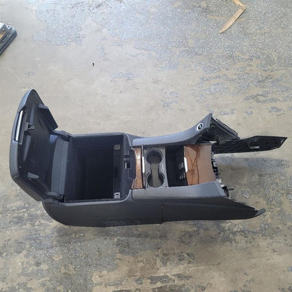 2019 ESCALADE CENTER CONSOLE BLACK 25699 - image 12