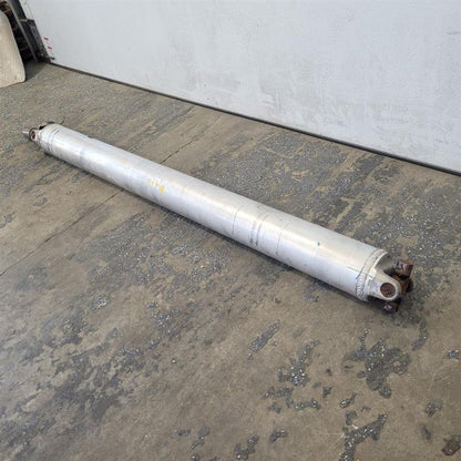 2019 ESCALADE 2WD REAR DRIVESHAFT 23486754 48K 25700 - image 8
