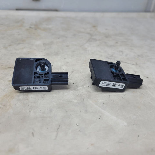 2019 ESCALADE PAIR OF SRS CRASH SENSOR 26671010 25718 - image 2
