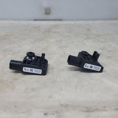 2019 ESCALADE PAIR OF SRS CRASH SENSOR 26671010 25718 - image 7