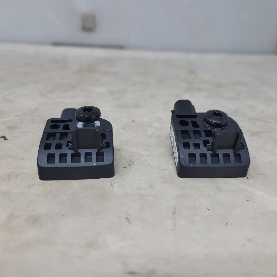 2019 ESCALADE PAIR OF SRS CRASH SENSOR 26671010 25718 - image 8