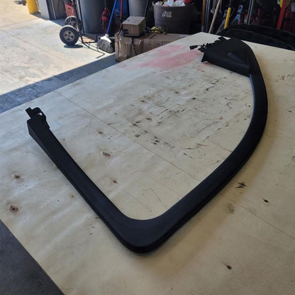 2019 ESCALADE RH FRONT UPPER DOOR TRIM PANEL 25731 - image 8
