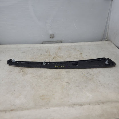 2019 ESCALADE LH DRIVER CHROME C PILLAR APPLIQUE 25741 - image 4