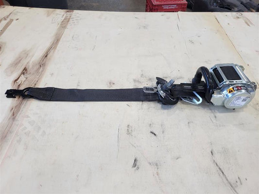 2019 SIERRA150 LH DRIVER FRONT SEAT BELT RETRACTOR 25792 - image 1